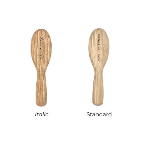 Brosse ovale format voyage | Douce pour le cuir chevelu et les cheveux