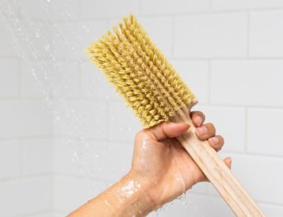 Body brushing: definizione, benefici e consigli
